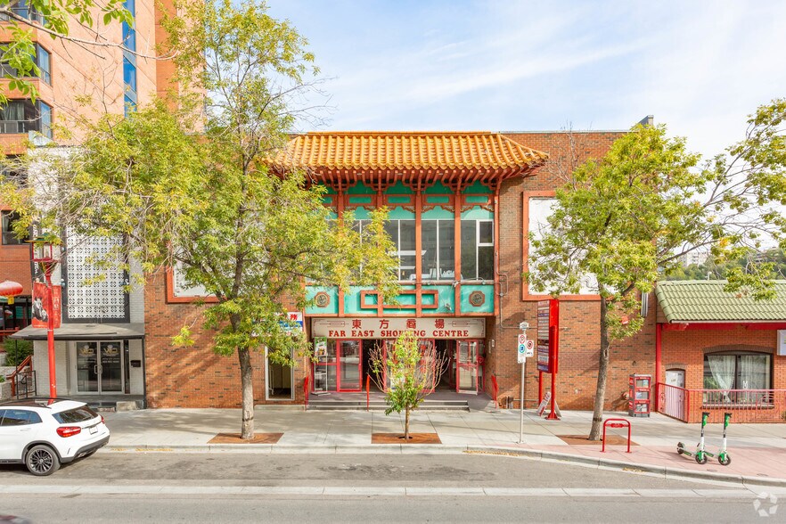 130-132 3rd Ave SE, Calgary, AB à vendre - Photo du bâtiment - Image 2 de 5