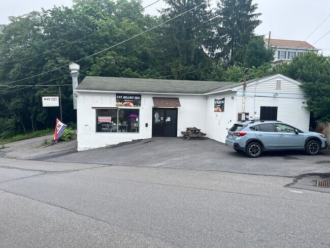 More details for 439 Heffner St, Minersville, PA - Retail for Sale