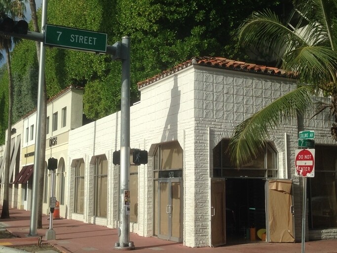 670 Collins Ave, Miami Beach, FL à louer - Photo du bâtiment - Image 2 de 3