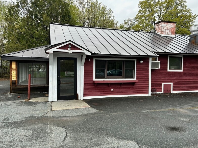 62 Lyme Rd, Hanover, NH for sale - Building Photo - Image 3 of 15
