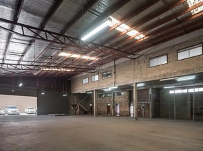 13 Sarah St, Mascot for lease Interior Photo- Image 2 of 3