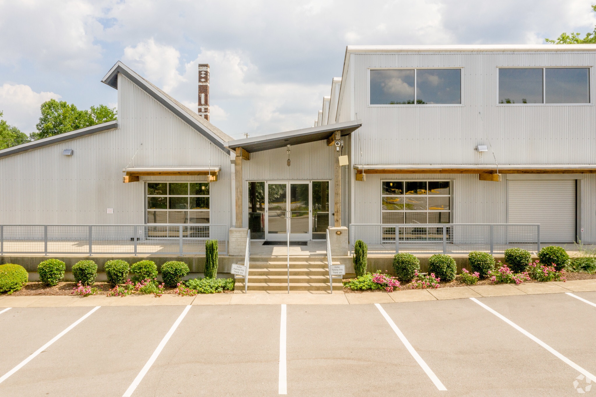 2030 Lindell Ave, Nashville, TN for lease Primary Photo- Image 1 of 21