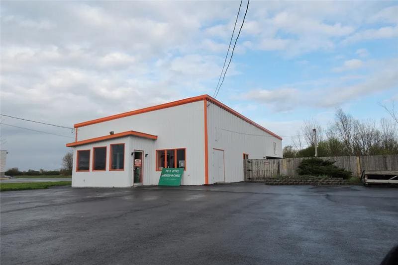 22252 Us-11, Watertown, NY for sale - Building Photo - Image 1 of 22