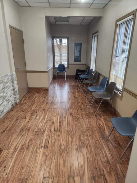 1014 Raritan Ave, Highland Park, NJ for lease - Building Photo - Image 2 of 5