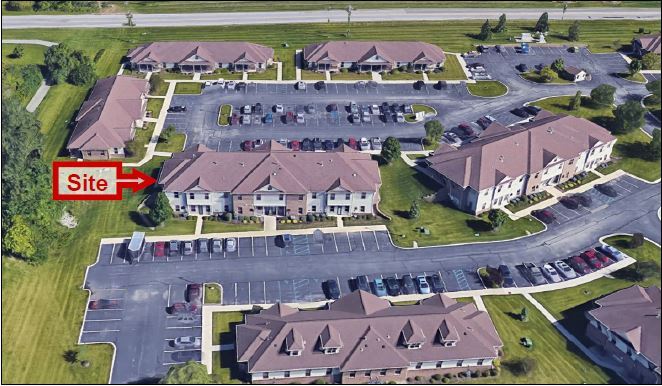 10319 Dawson's Creek Blvd, Fort Wayne, IN à louer - Photo du bâtiment - Image 2 de 8