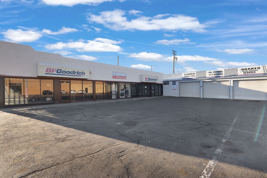 210 S Center St, Turlock, CA for sale - Building Photo - Image 2 of 21
