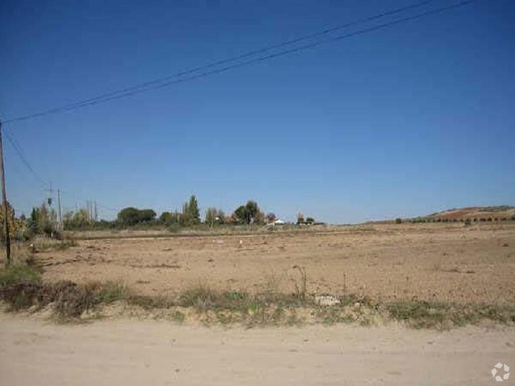 Calle Río Tajo, Algete, Madrid for sale Primary Photo- Image 1 of 7