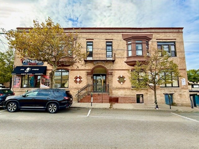 More details for 2913 Jeannette St, Union City, NJ - Retail for Sale