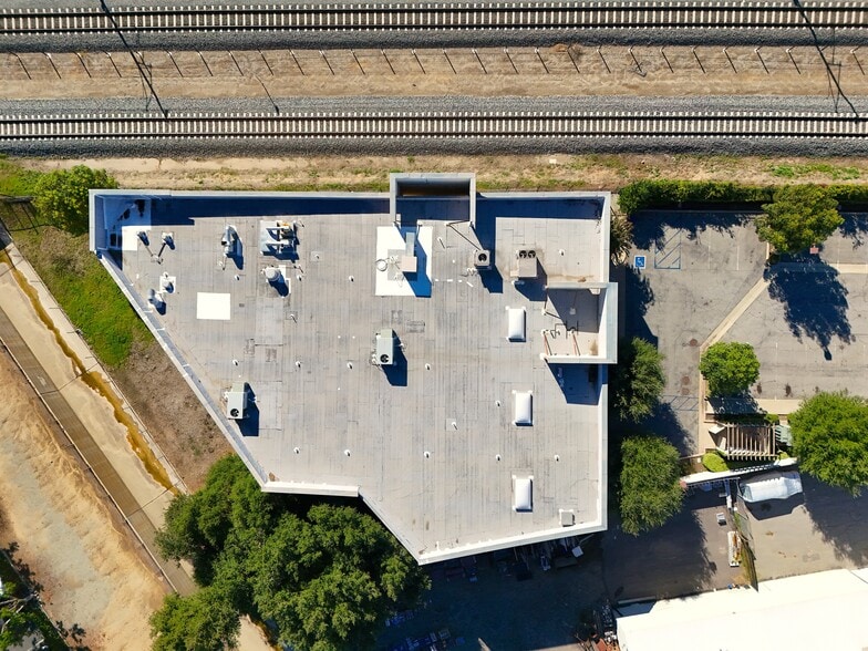 1950 Walker St, La Verne, CA for sale - Building Photo - Image 2 of 20