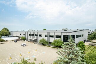 Plus de détails pour 8400 Fairway Pl, Middleton, WI - Industriel à louer