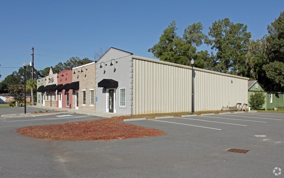705 Main St, Hardeeville, SC à louer - Photo du bâtiment - Image 2 de 7