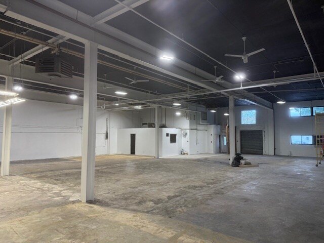 Plus de détails pour 17 Gramercy Pl, Thornwood, NY - Local d'activités, Industriel à louer