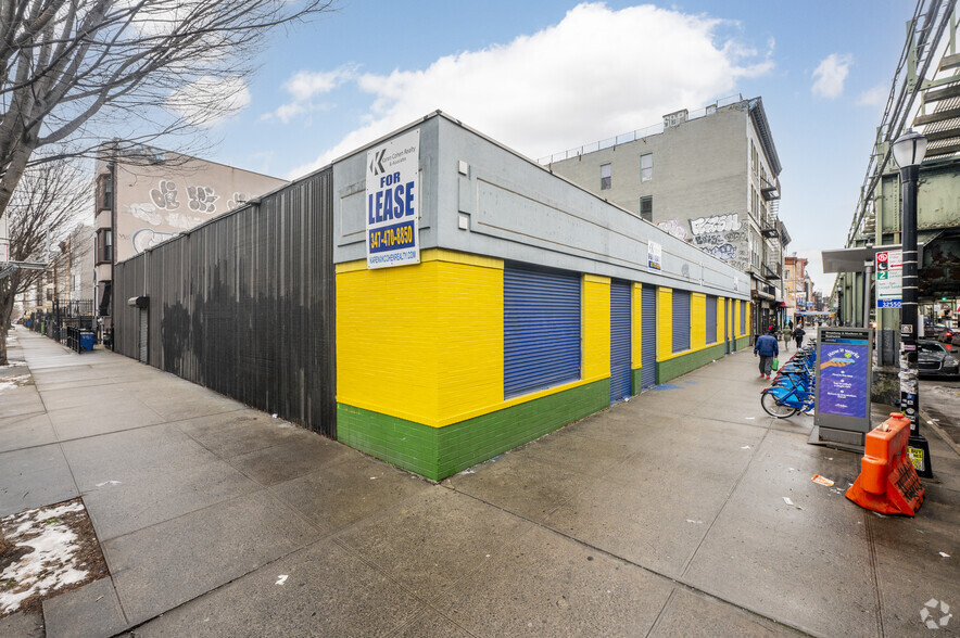 1441 Broadway, Brooklyn, NY for lease - Primary Photo - Image 2 of 9