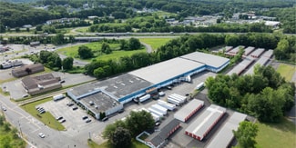 Plus de détails pour 74 Spring St, Southington, CT - Industriel à louer