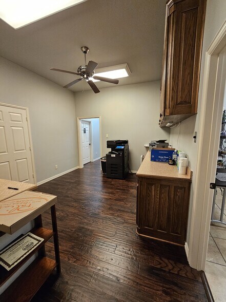 6605 Precinct Line Rd, North Richland Hills, TX à vendre - Photo intérieure - Image 3 de 9