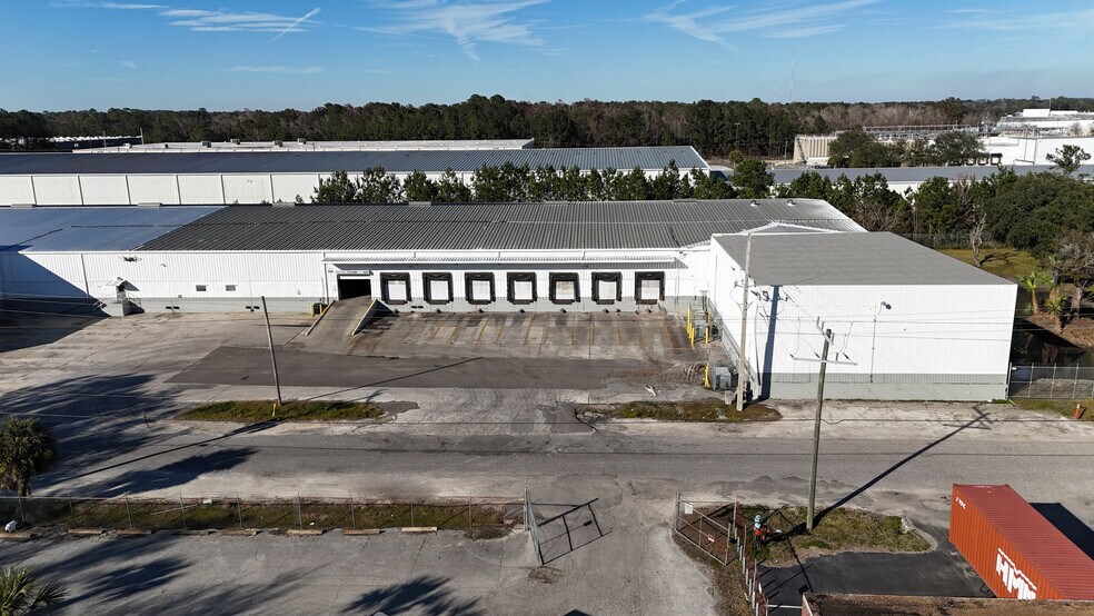 5545 Shawland Rd, Jacksonville, FL à louer - Photo du bâtiment - Image 3 de 5