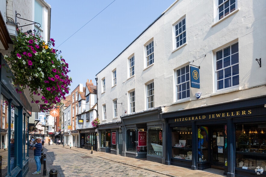 27-28 Burgate, Canterbury for lease - Primary Photo - Image 1 of 3