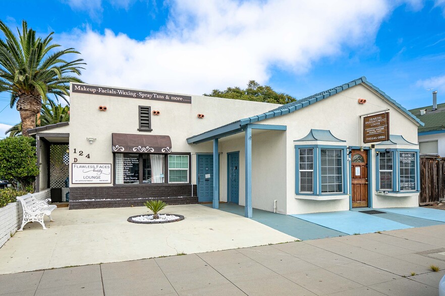 124 Broadway, Costa Mesa, CA for sale - Building Photo - Image 1 of 1