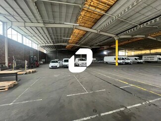 Plus de détails pour 185 Rue Léo Lagrange, Douai - Local d'activités à louer