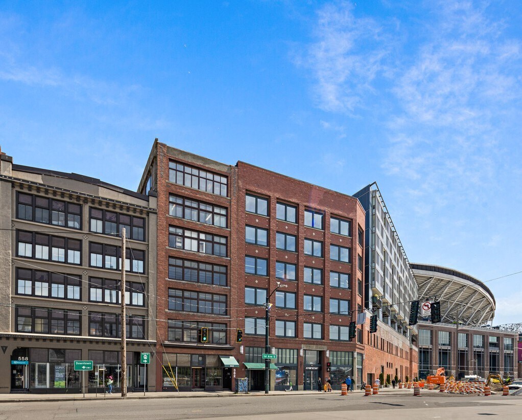 562 1st Ave S, Seattle, WA for lease Building Photo- Image 1 of 5