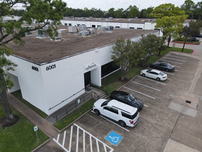 Plus de détails pour 6001 Stonington St, Houston, TX - Industriel à louer
