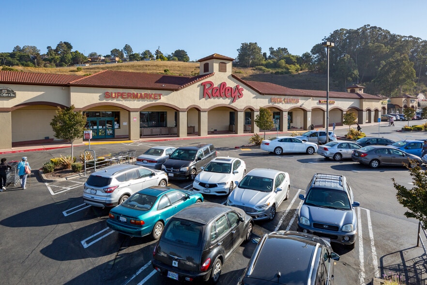 3200-3380 San Pablo Dam Rd, San Pablo, CA à louer - Photo du bâtiment - Image 1 de 11