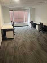 425 S Financial Pl, Chicago, IL for lease Building Photo- Image 1 of 3