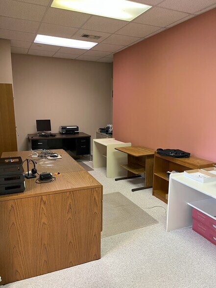 101-103 Commons Ct, Chadds Ford, PA à vendre - Photo du bâtiment - Image 3 de 12