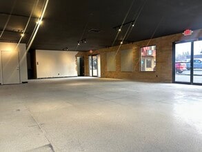 1404 NE 3rd St, Bend, OR for lease Interior Photo- Image 1 of 6