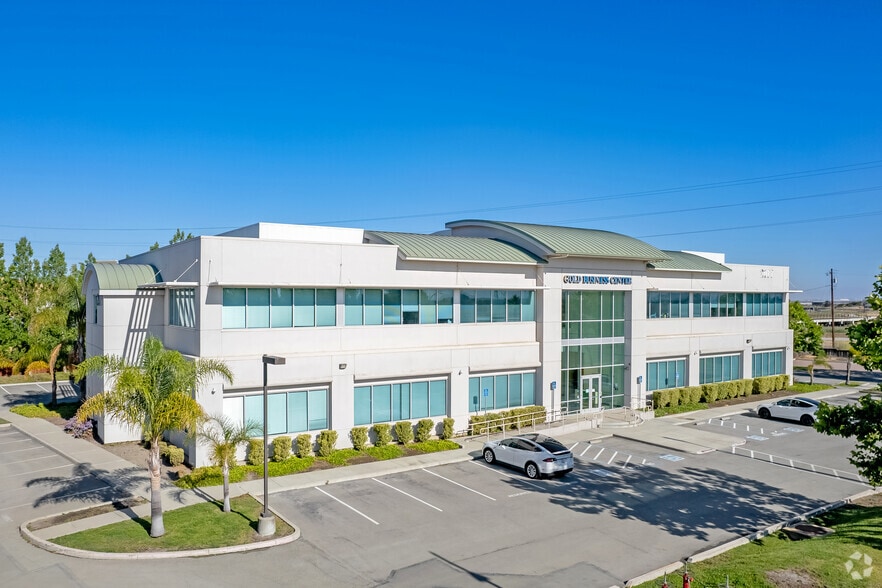 2077 Gold St, San Jose, CA for lease - Primary Photo - Image 1 of 23