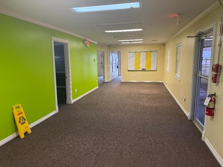 2533 Roy Rd, Pearland, TX à louer - Photo intérieure - Image 2 de 18