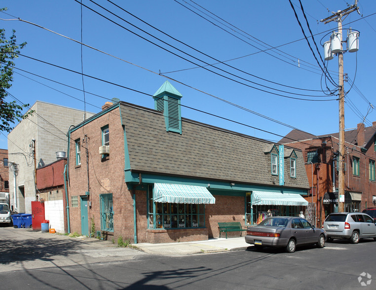 810 Bellefonte St, Pittsburgh, PA à vendre - Photo principale - Image 1 de 1