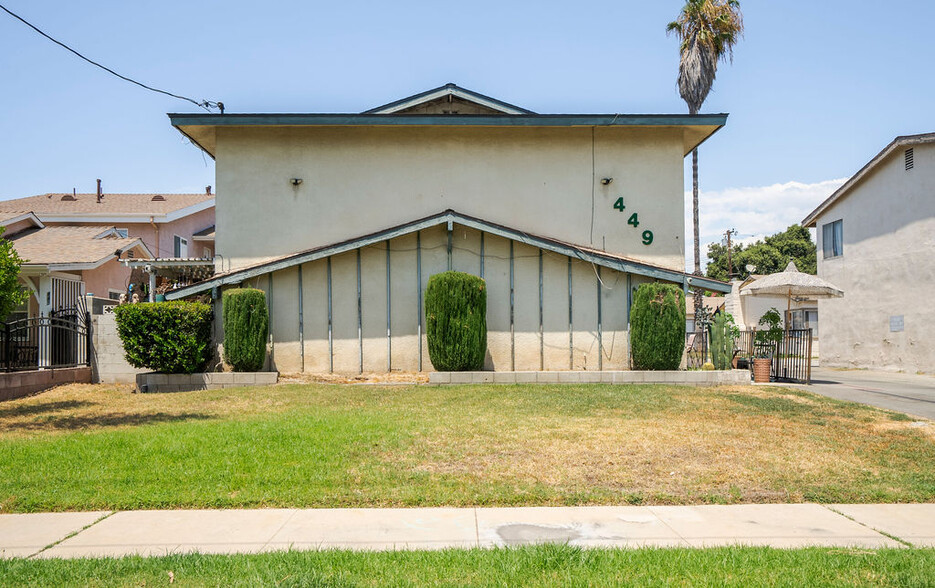 449 Puente St, Covina, CA à vendre - Photo du bâtiment - Image 1 de 11