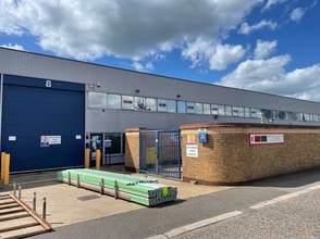 6-10 Stapledon Rd, Peterborough à louer Photo du bâtiment- Image 1 de 3