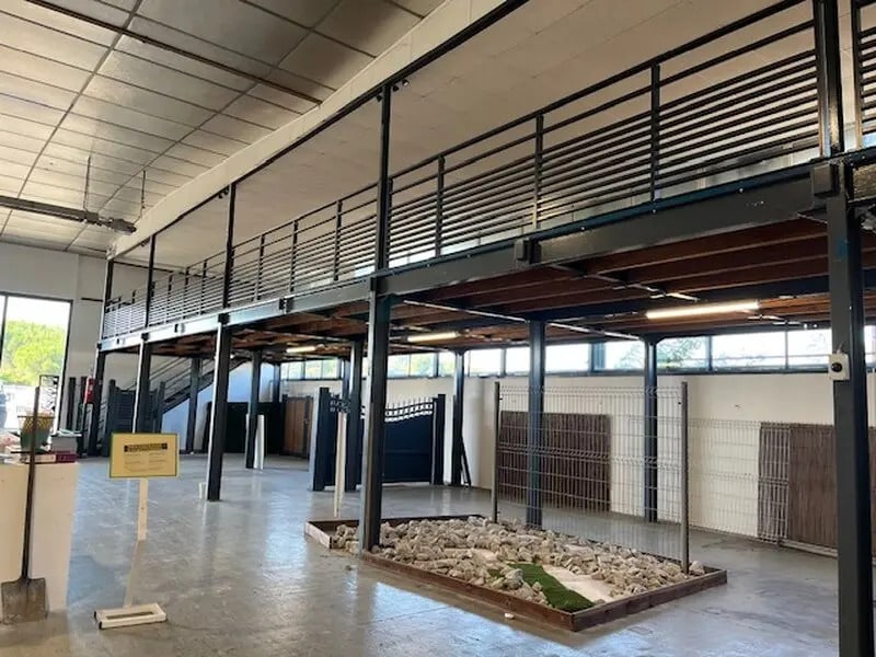 Commerce de détail dans Portet-sur-Garonne à louer Photo intérieure- Image 1 de 5