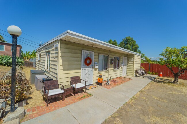 Plus de détails pour 1202-1216 E 7th St, National City, CA - Multi-résidentiel à vendre