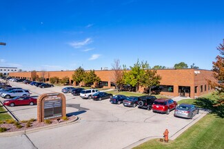 Plus de détails pour 9803-9835 S 13th St, Oak Creek, WI - Bureau/Médical, Local d'activités à louer