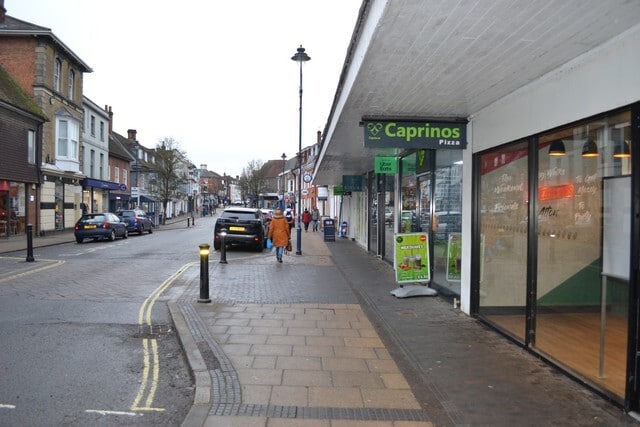 34A High St, Alton for sale - Building Photo - Image 3 of 10