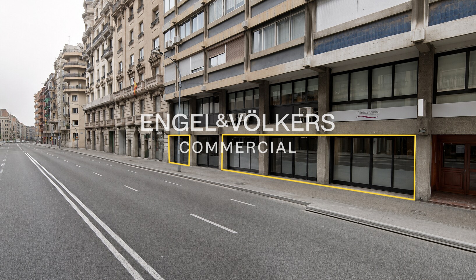 Immeuble residentiel dans Barcelone, Barcelona à vendre Photo du bâtiment- Image 1 de 3