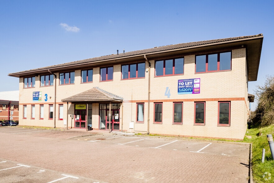 Wenman Rd, Thame for sale - Building Photo - Image 2 of 27