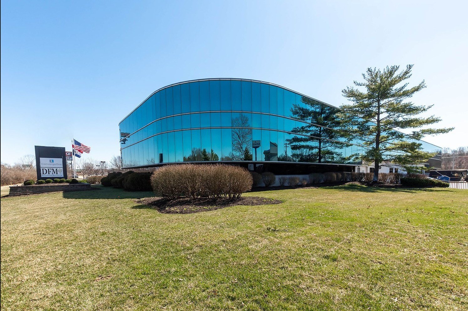 1855-1859 Bowles Ave, Fenton, MO à louer Photo du bâtiment- Image 1 de 3