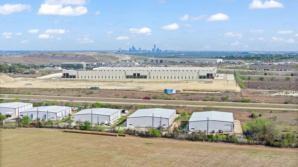 12955 WRIGHT rd, Buda, TX for lease - Building Photo - Image 2 of 11