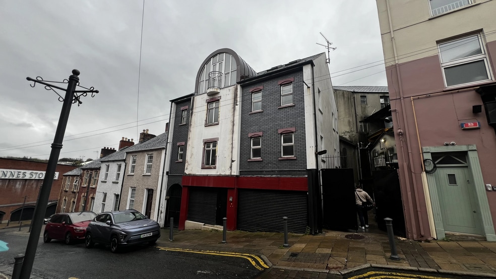 10-12 Bridge St, Londonderry for sale - Primary Photo - Image 1 of 1