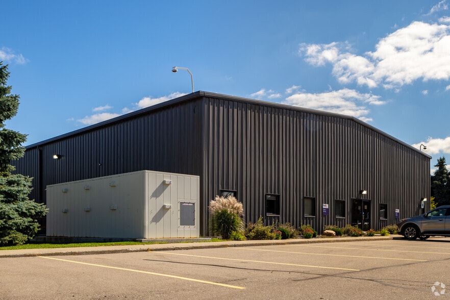 4025 S Dye Rd, Swartz Creek, MI for sale - Building Photo - Image 3 of 22