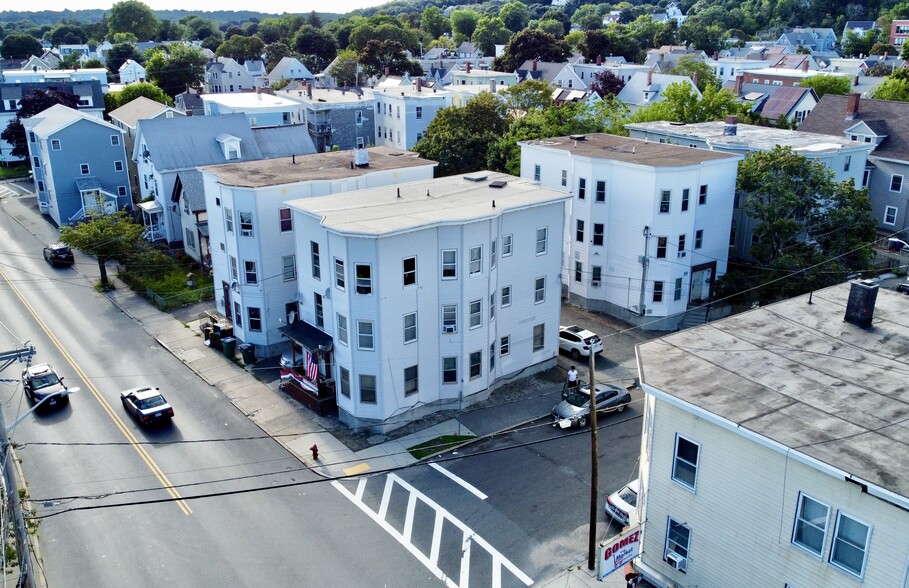 371 Boston St, Lynn, MA à vendre - Photo du bâtiment - Image 1 de 1