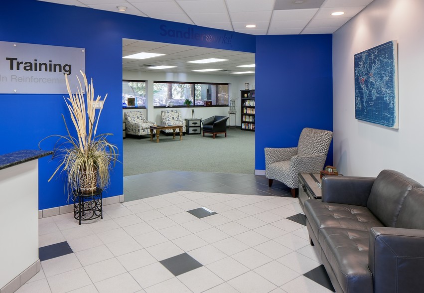 2610 Horizon Dr SE, Grand Rapids, MI for lease - Interior Photo - Image 2 of 3