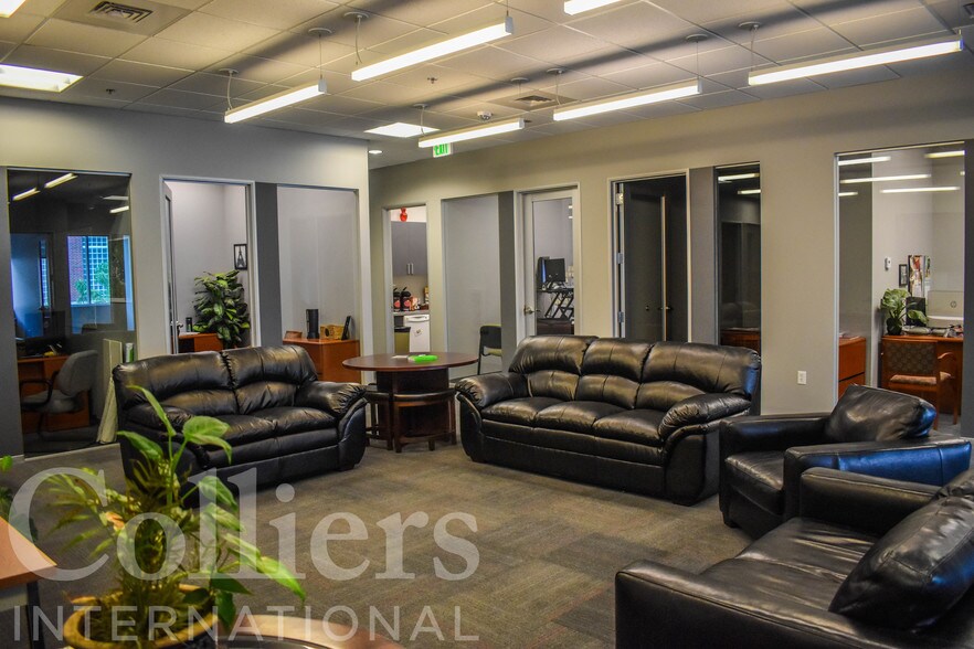 398 S 9th St, Boise, ID for sale - Interior Photo - Image 3 of 10