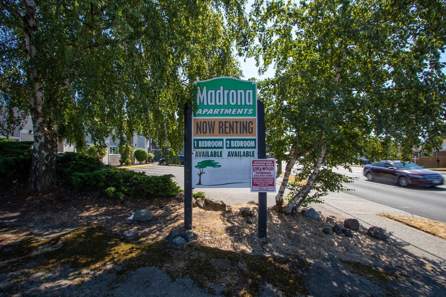 7603 Pacific Ave, Tacoma, WA for sale - Pylon Photo - Image 2 of 34