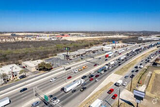 10201-10237 N IH 35, San Antonio, TX - AÉRIEN  Vue de la carte