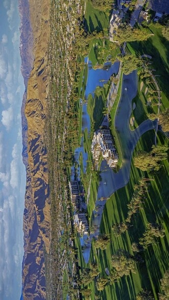 71777 Frank Sinatra Dr, Rancho Mirage, CA for sale - Primary Photo - Image 2 of 8